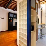 Apartament Guesthost - Basilica Of San Francesco